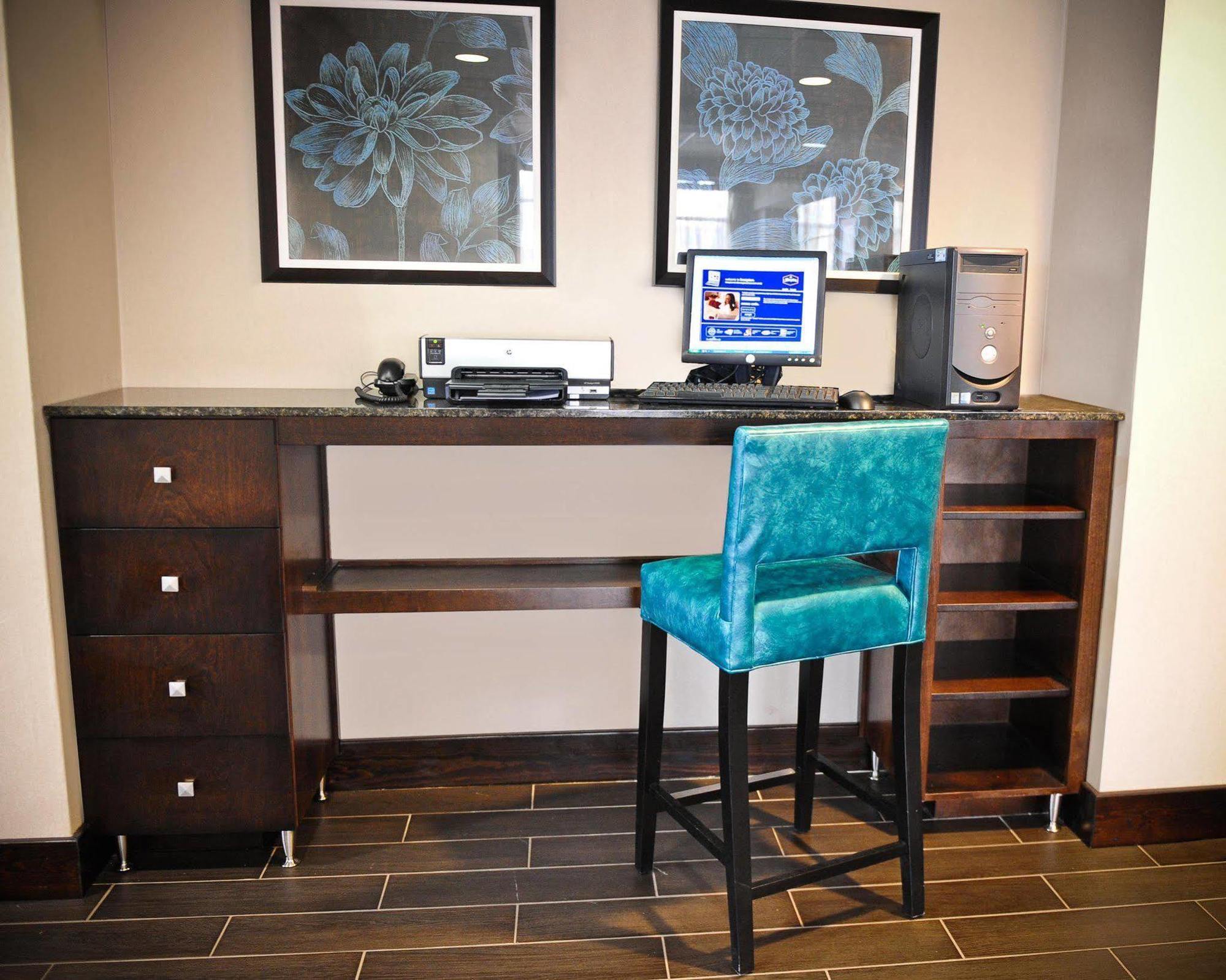 Hampton Inn Birmingham/Fultondale Amenities photo